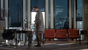 conversation-telephoto-300.jpg