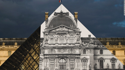 JR Louvre 400